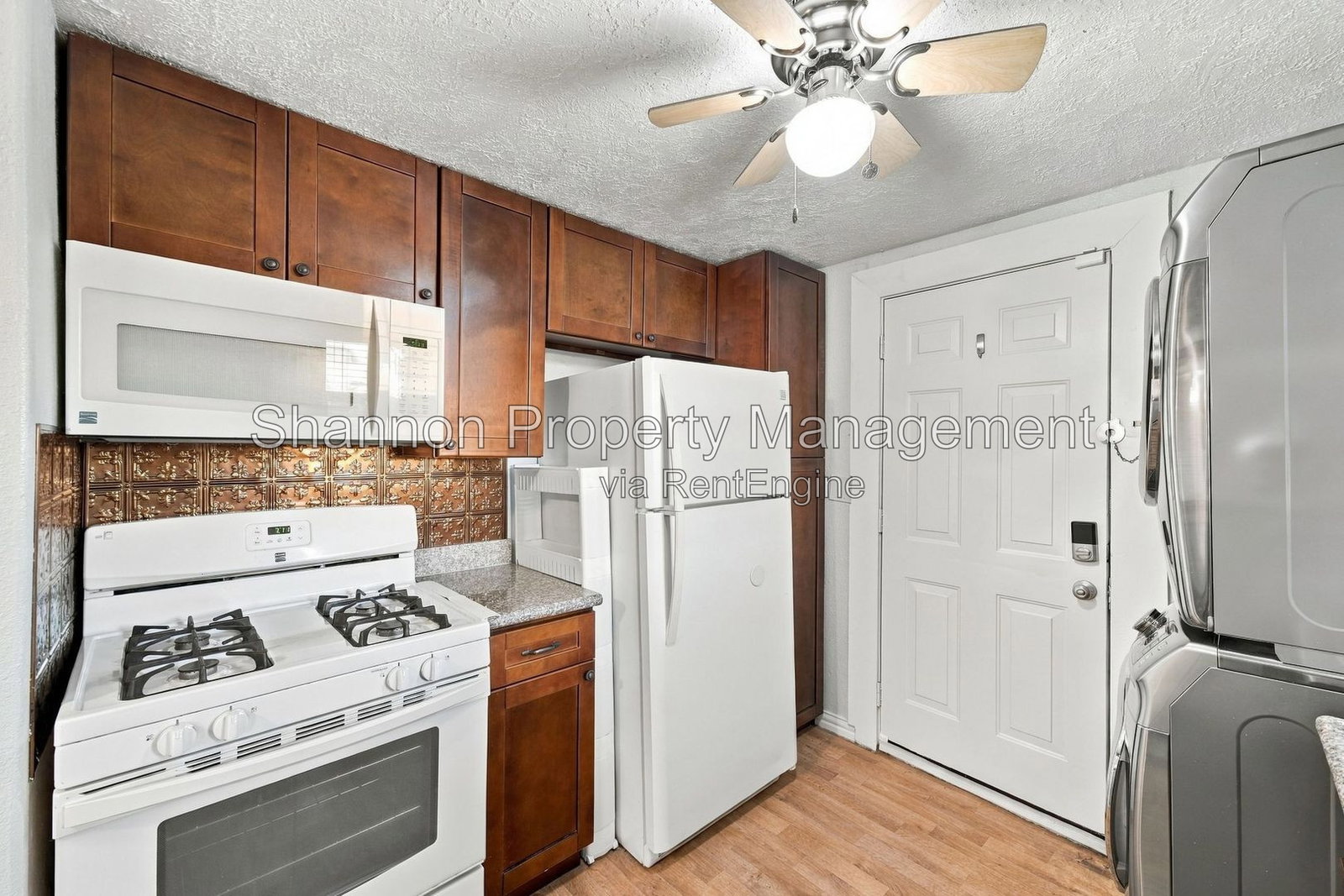 Gallery Image 15