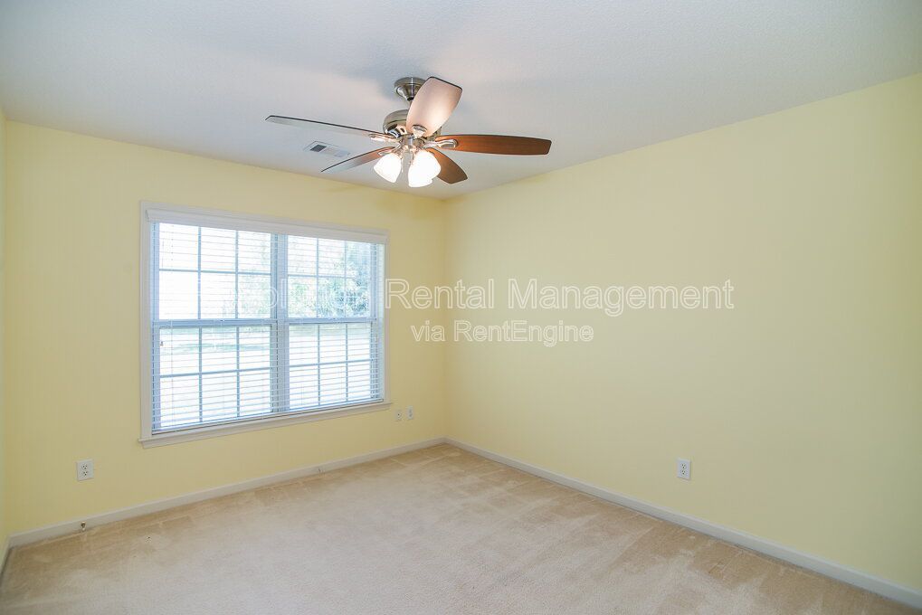 Gallery Image 17
