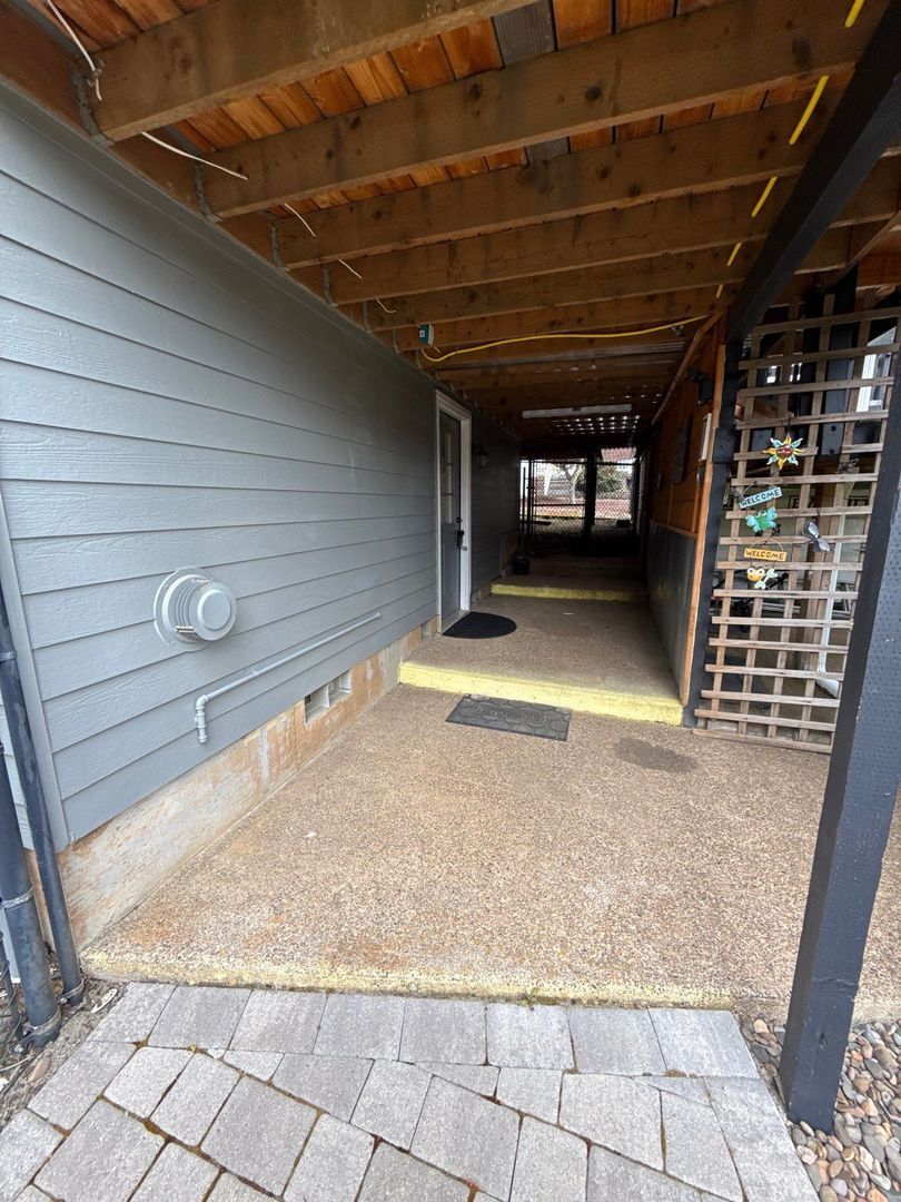 Gallery Image 18