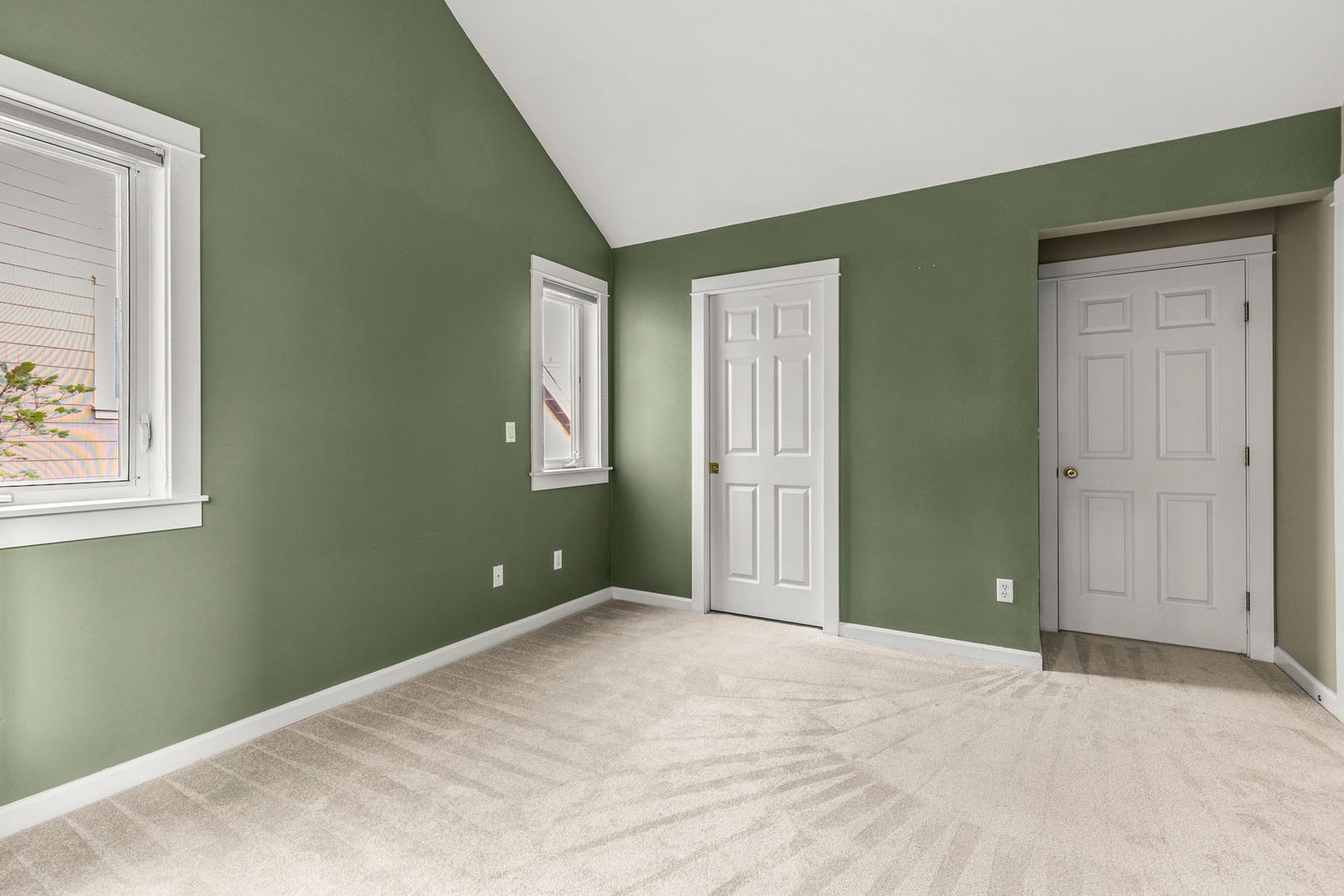 Gallery Image 16