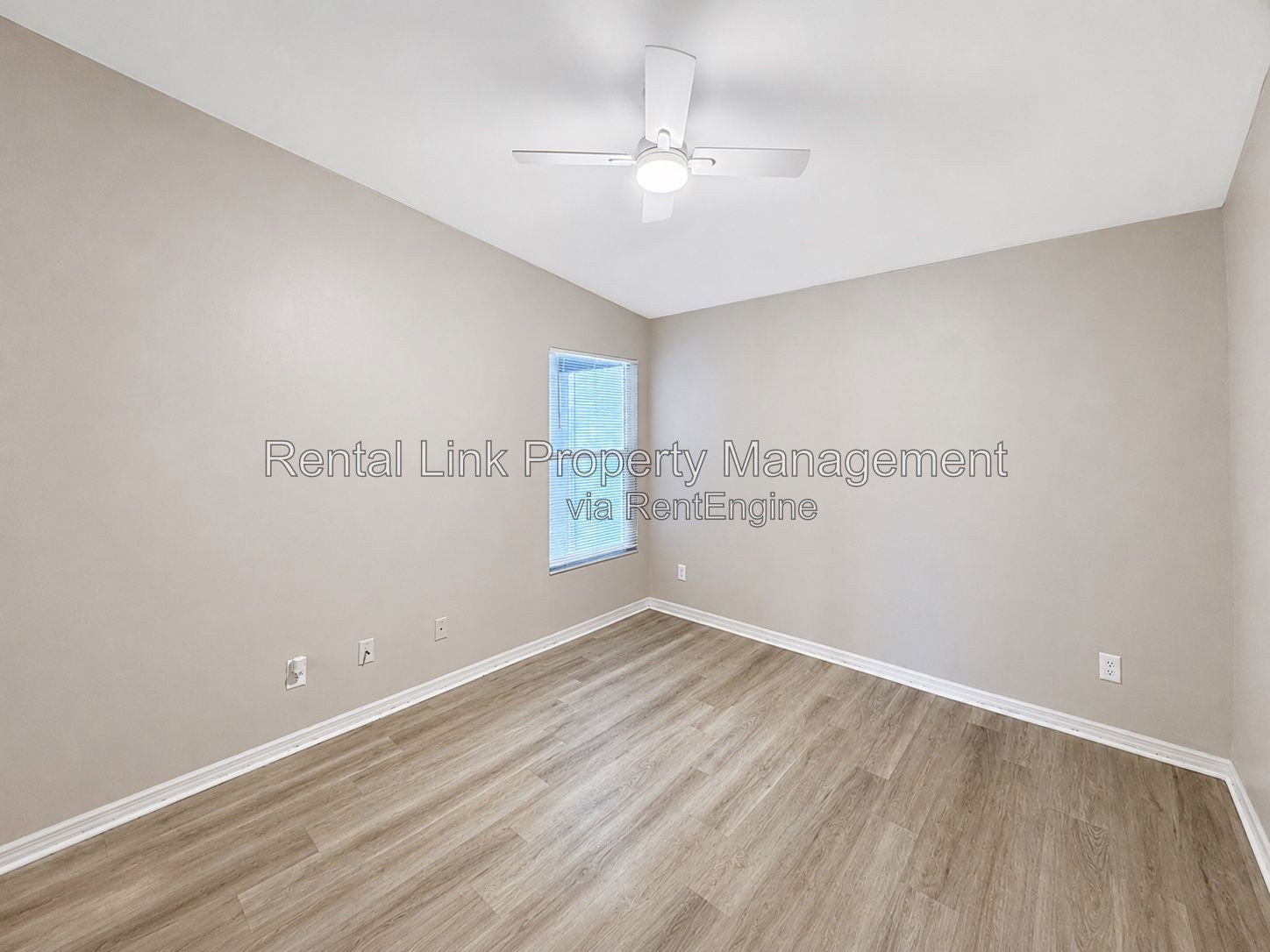 Gallery Image 18