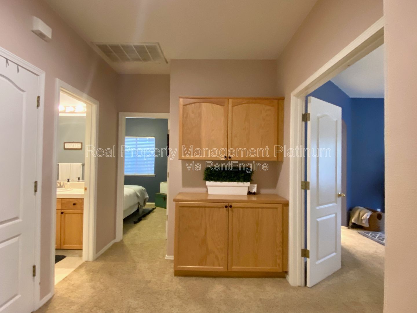 Gallery Image 19