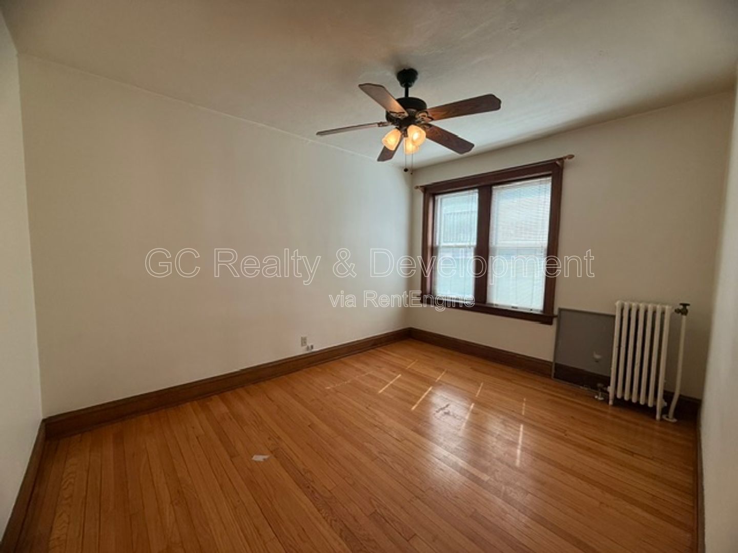 Gallery Image 12