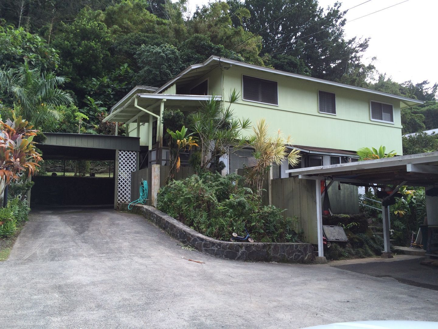 Gallery Image 0