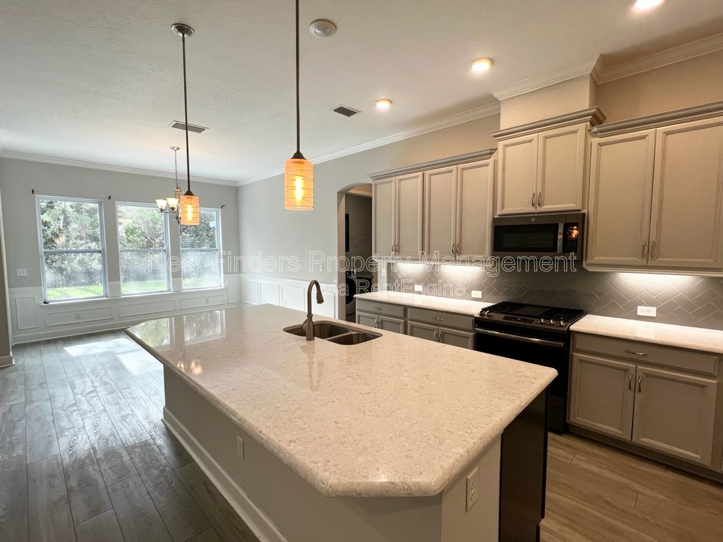 Gallery Image 21