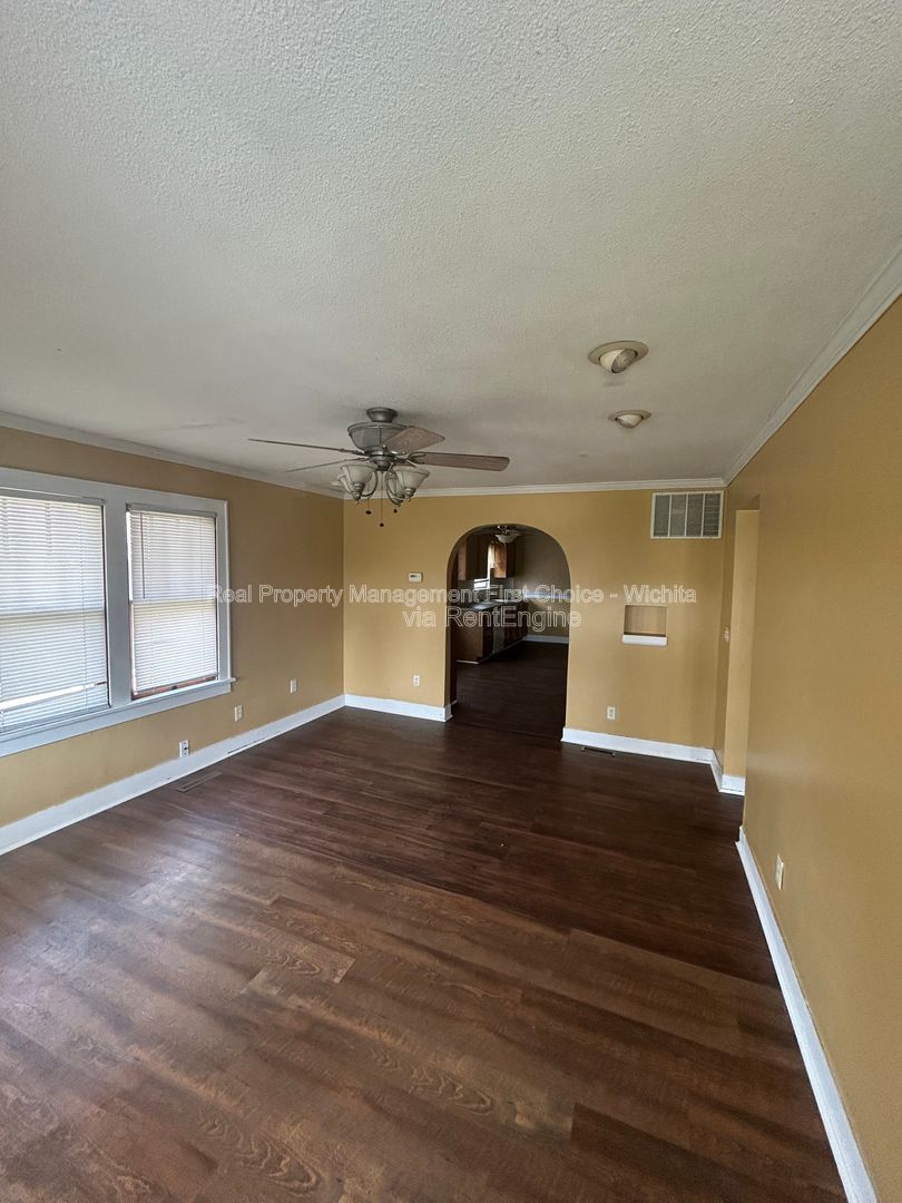 Gallery Image 14