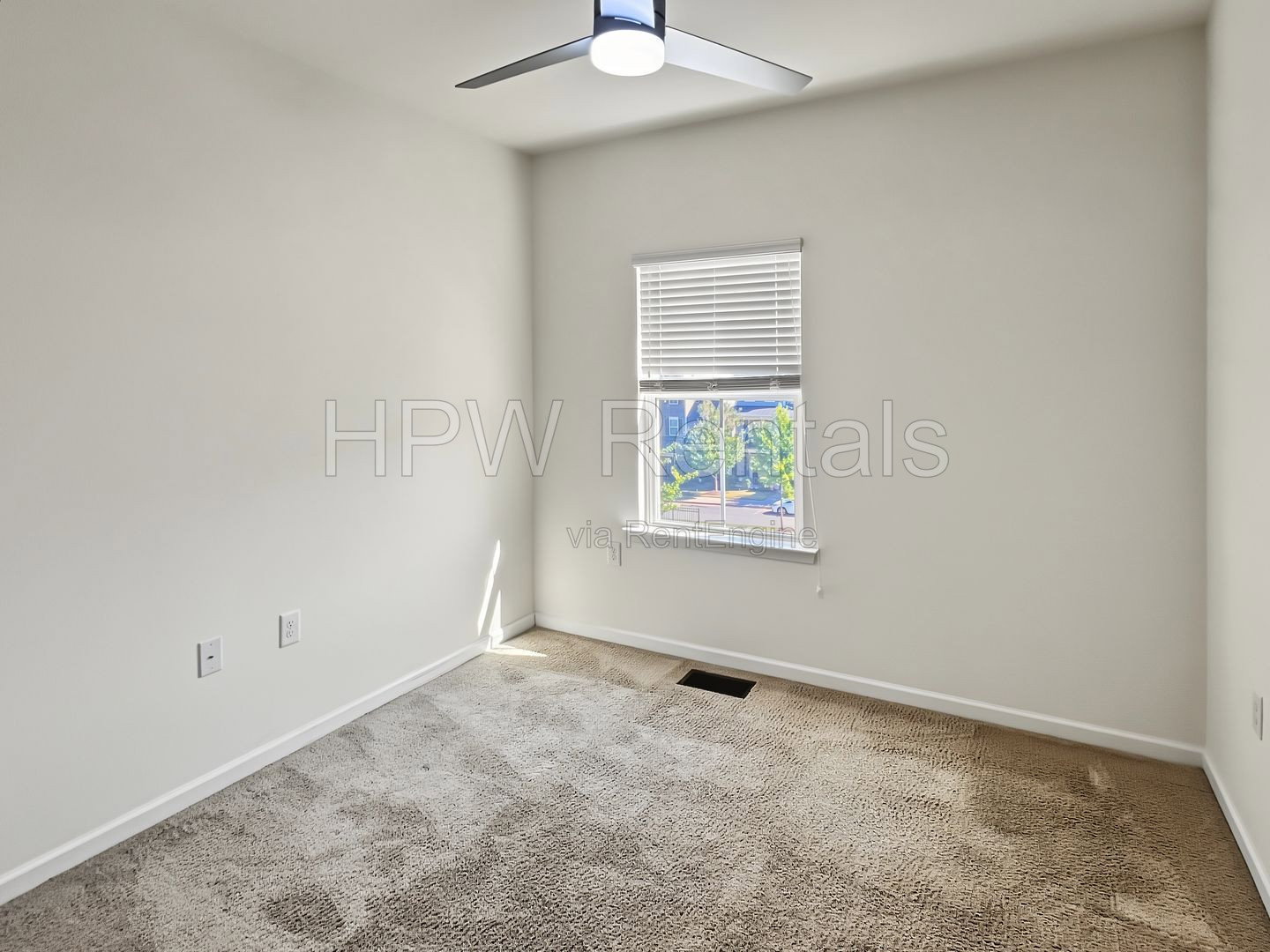 Gallery Image 21