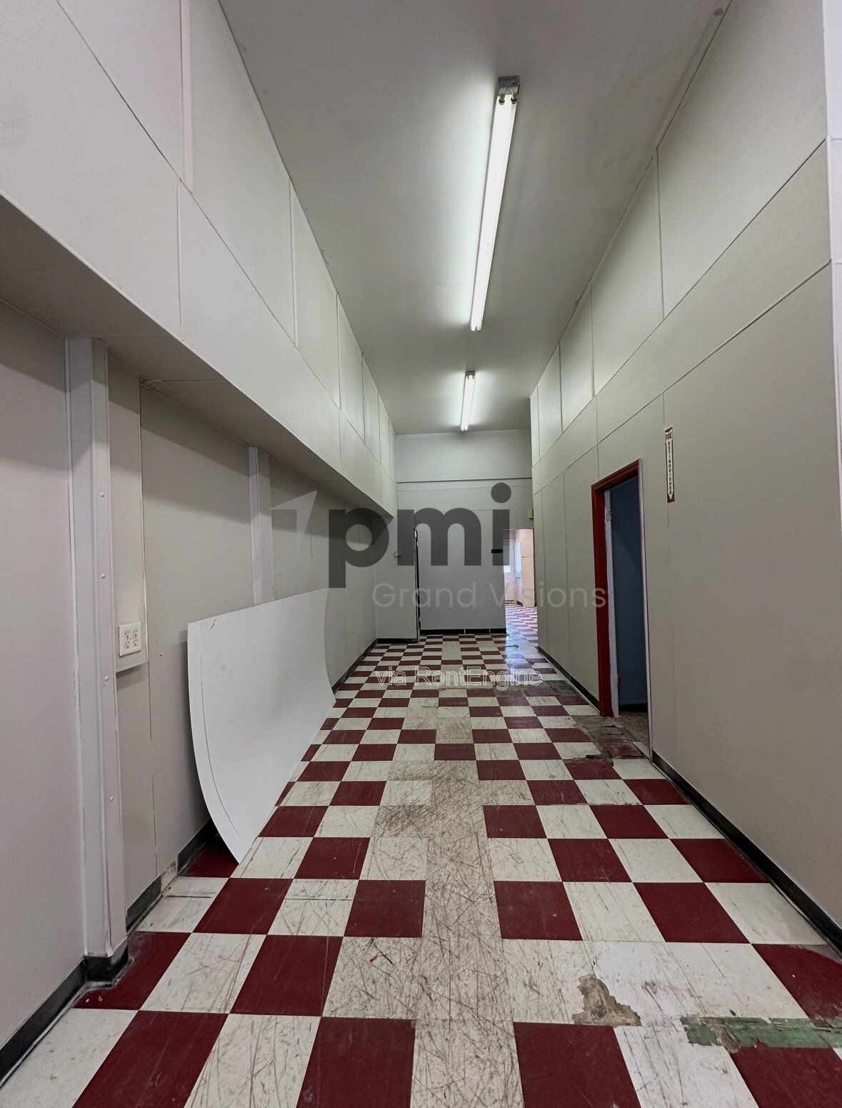 Gallery Image 6