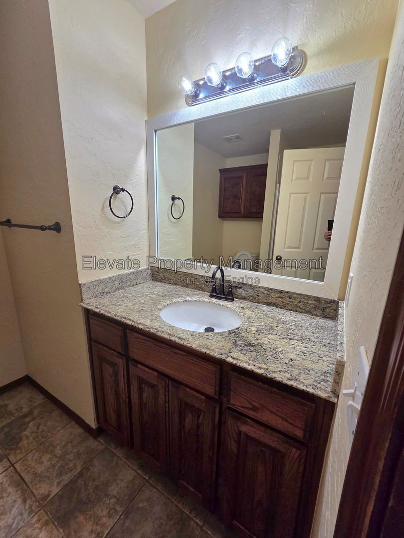 Gallery Image 14