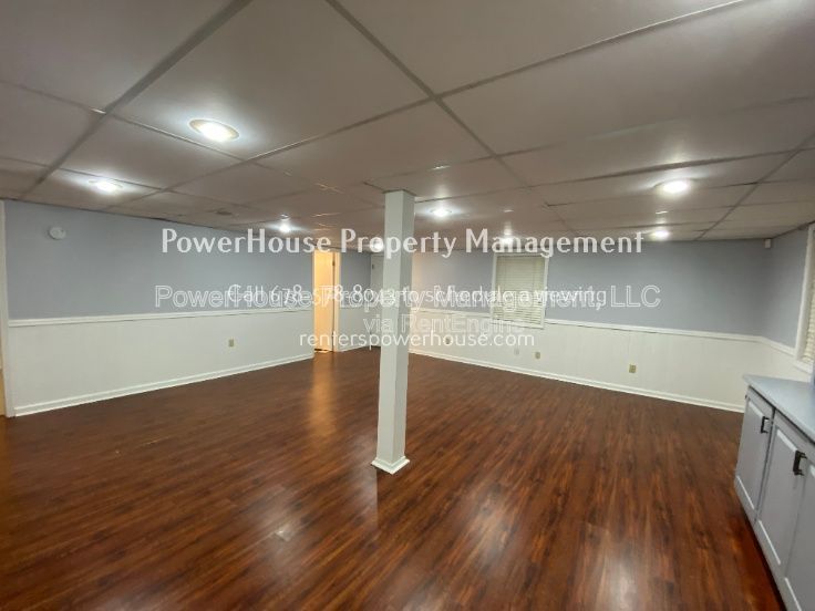 Gallery Image 19