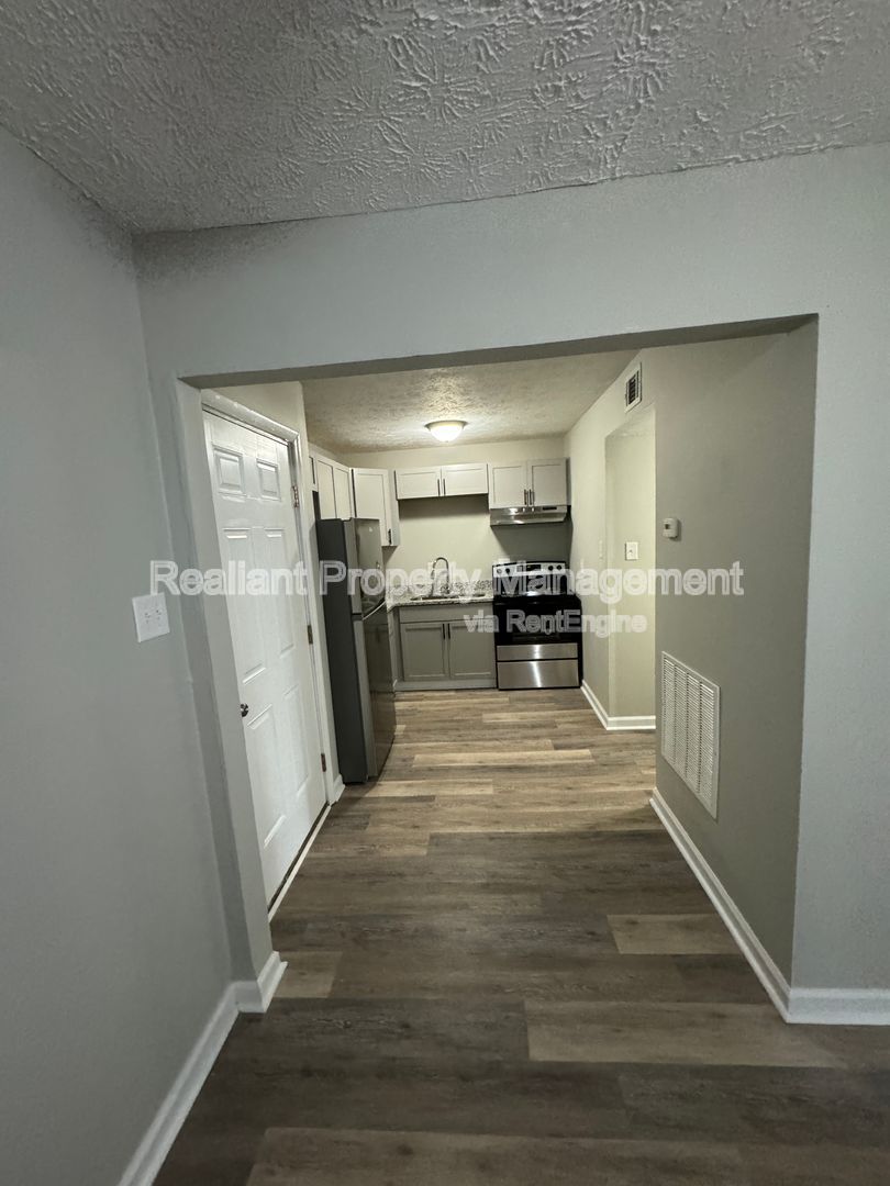 Gallery Image 12