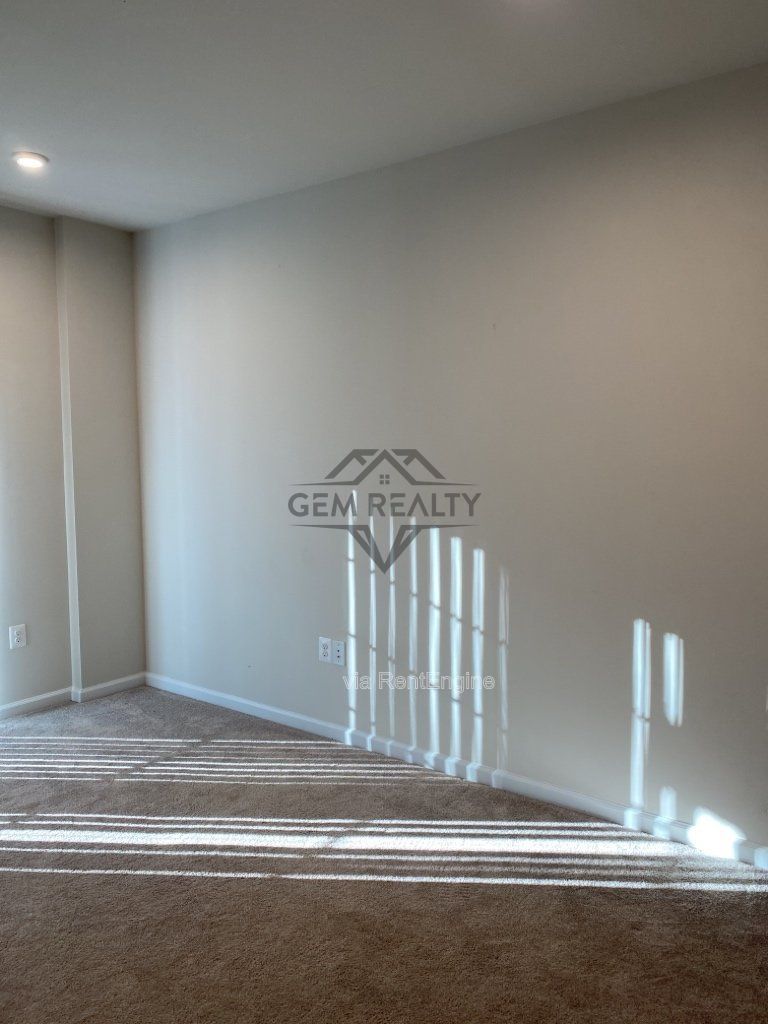 Gallery Image 39