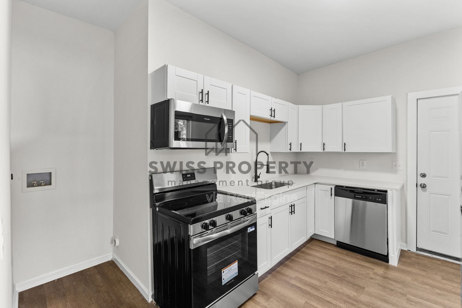 Gallery Image 18