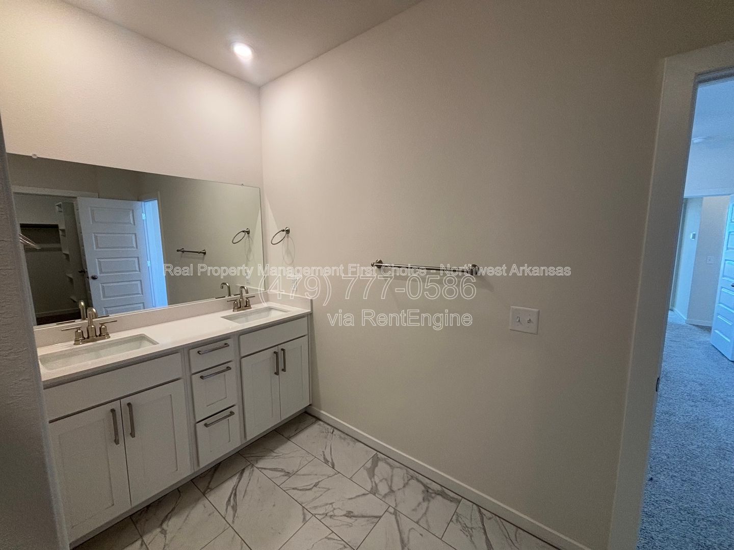 Gallery Image 18