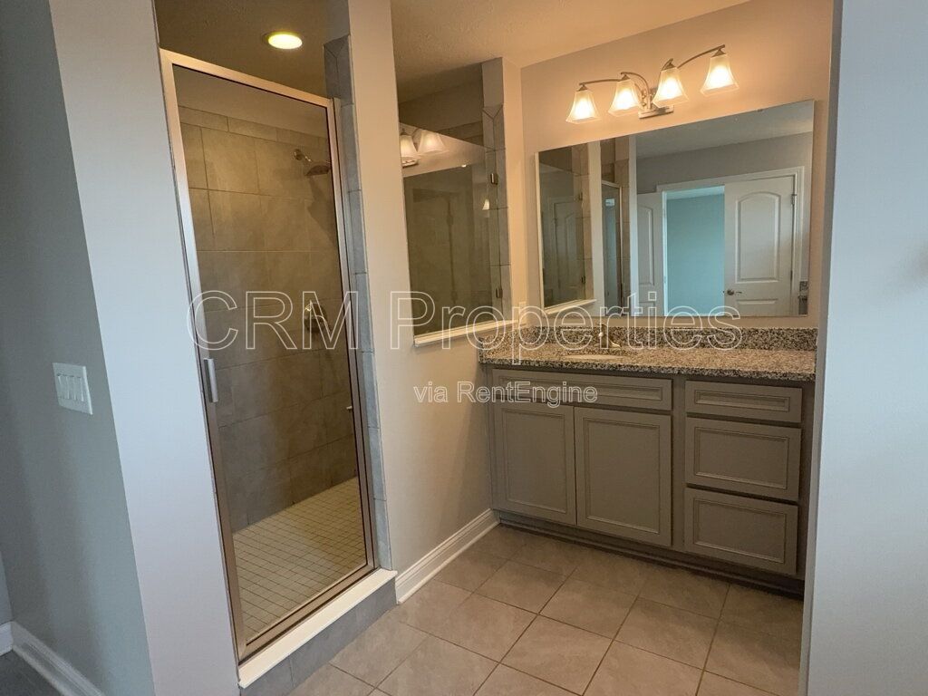 Gallery Image 37