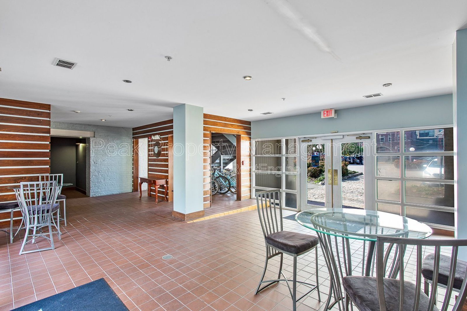 Gallery Image 15