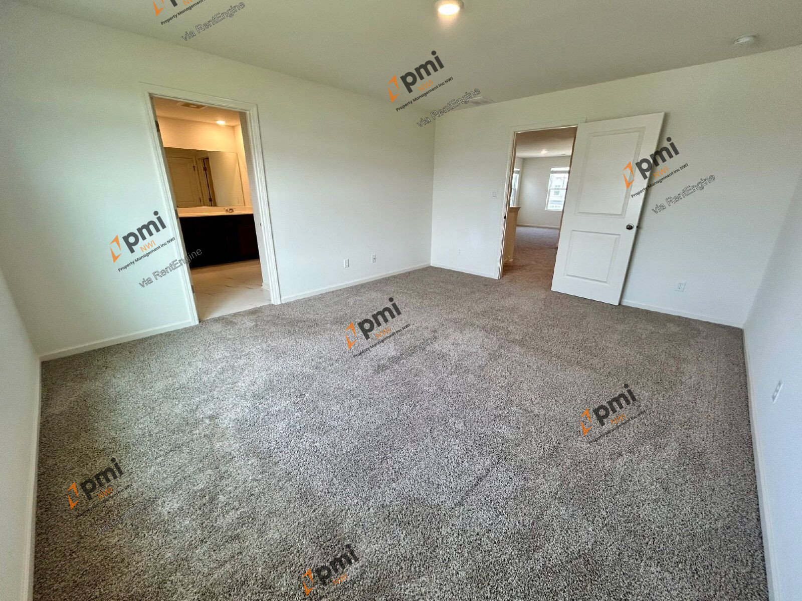 Gallery Image 17