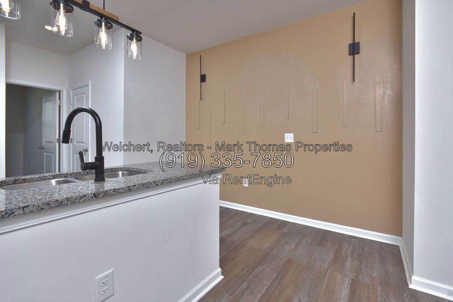 Gallery Image 19