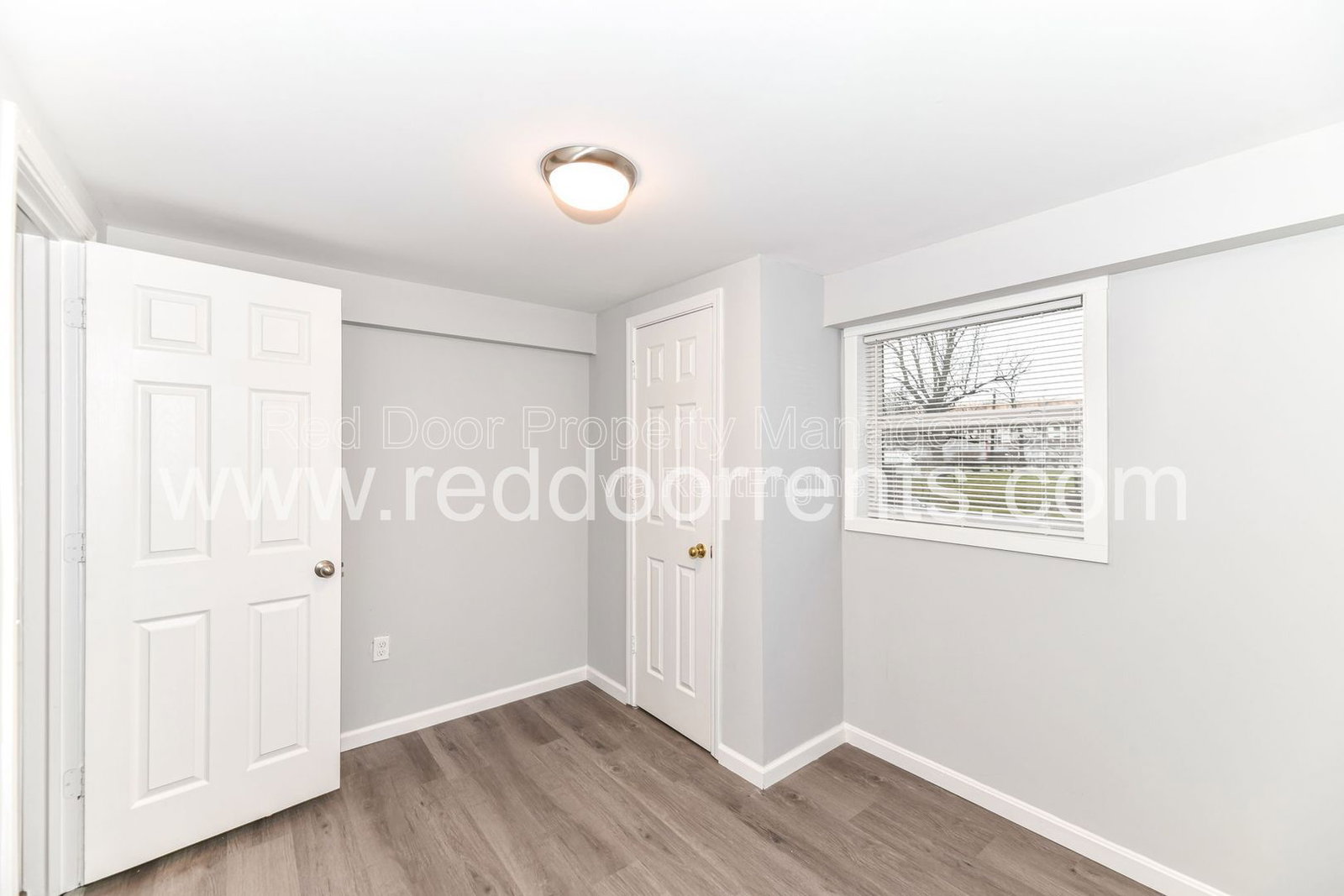 Gallery Image 16