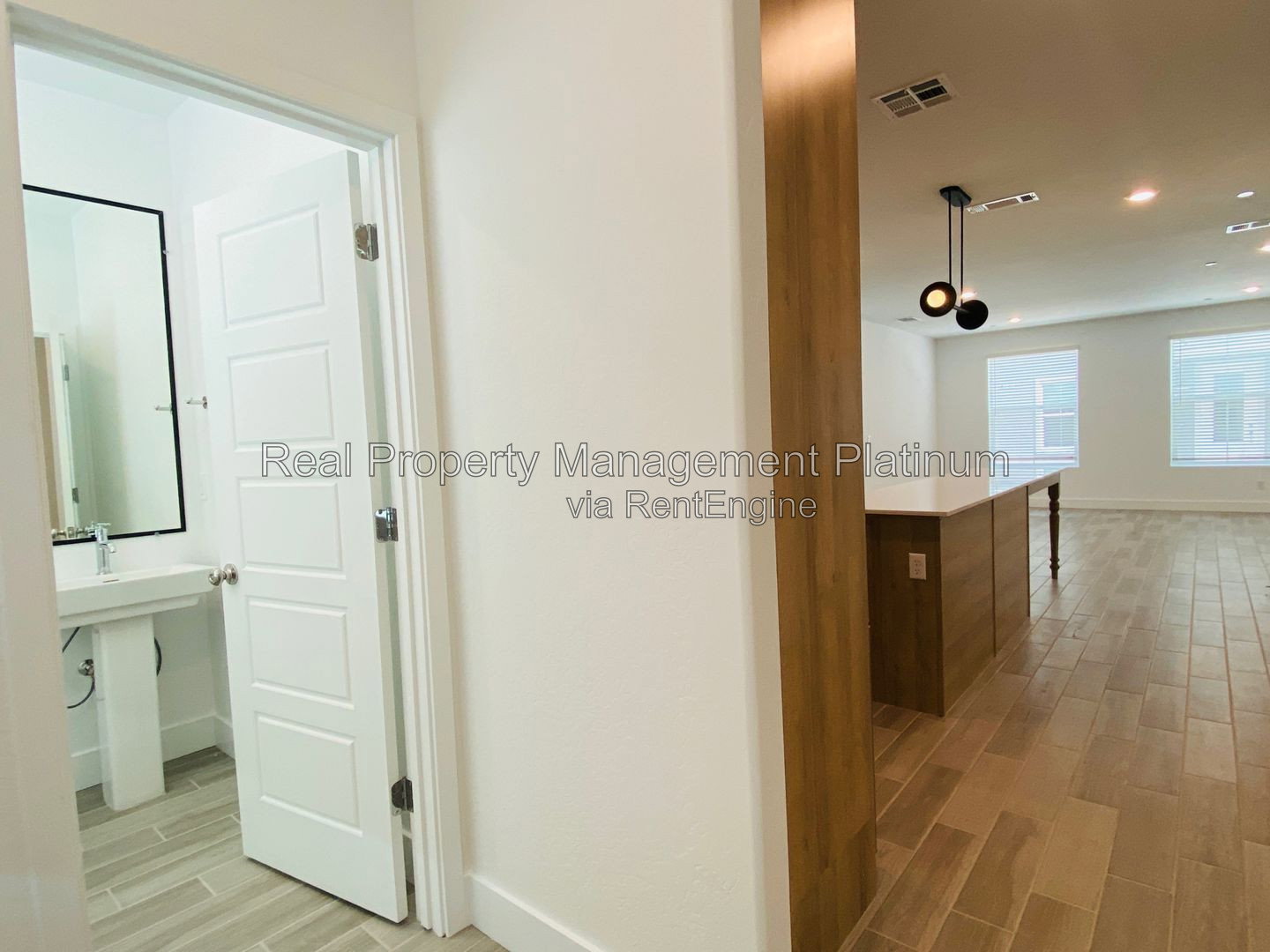 Gallery Image 18