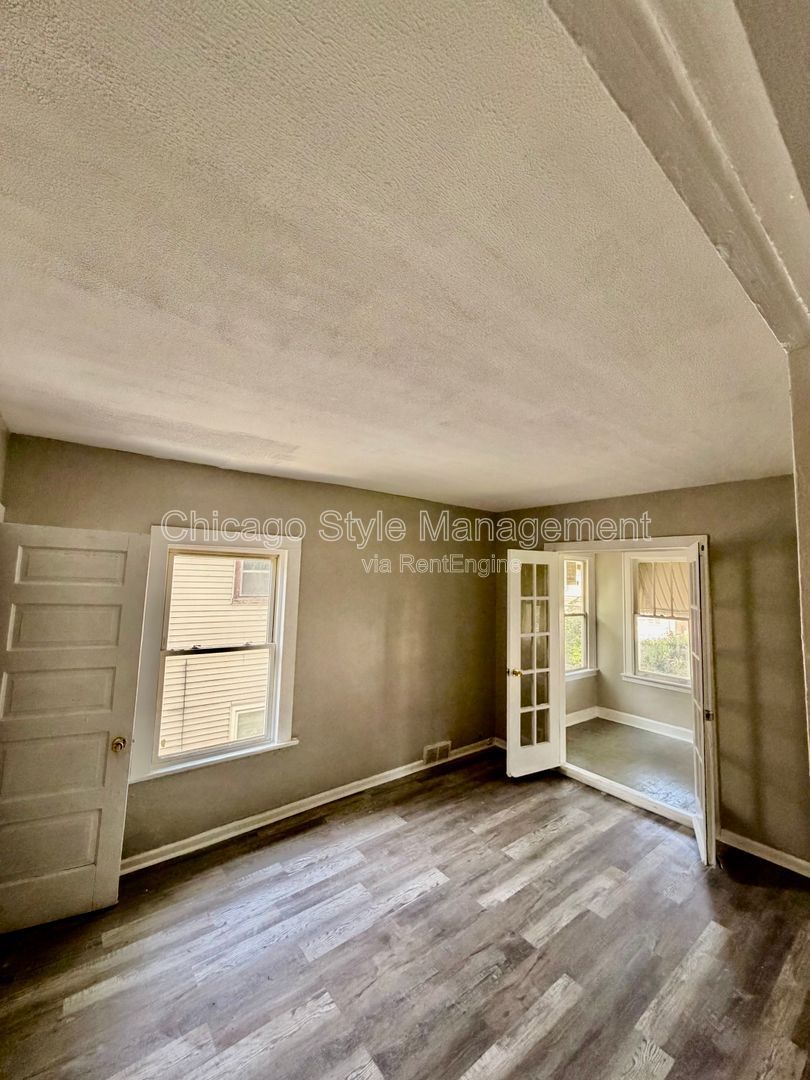 Gallery Image 9