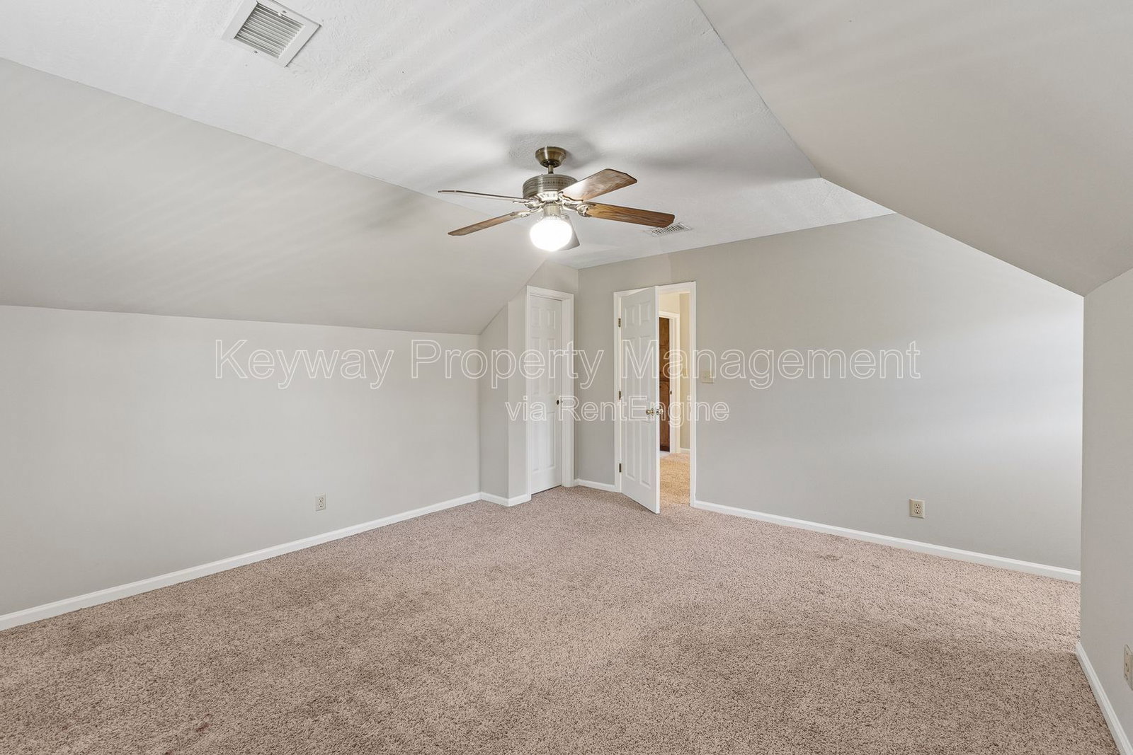 Gallery Image 19