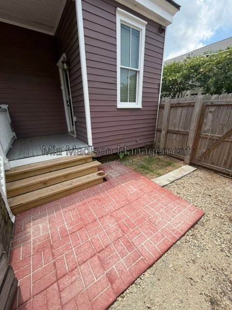 Gallery Image 32