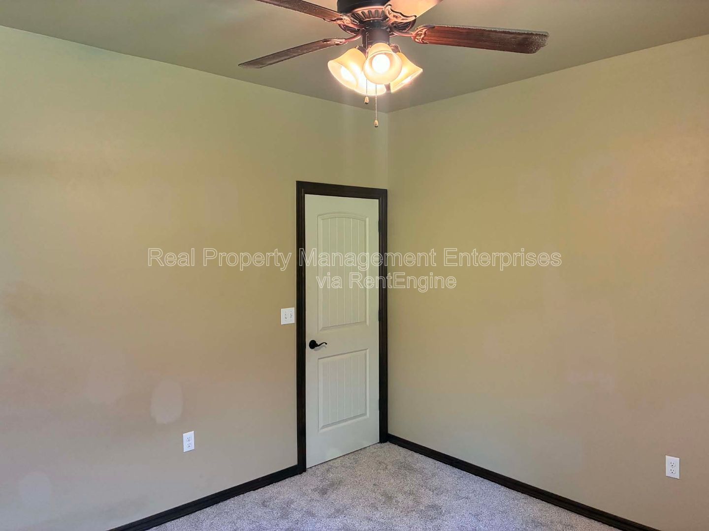 Gallery Image 46