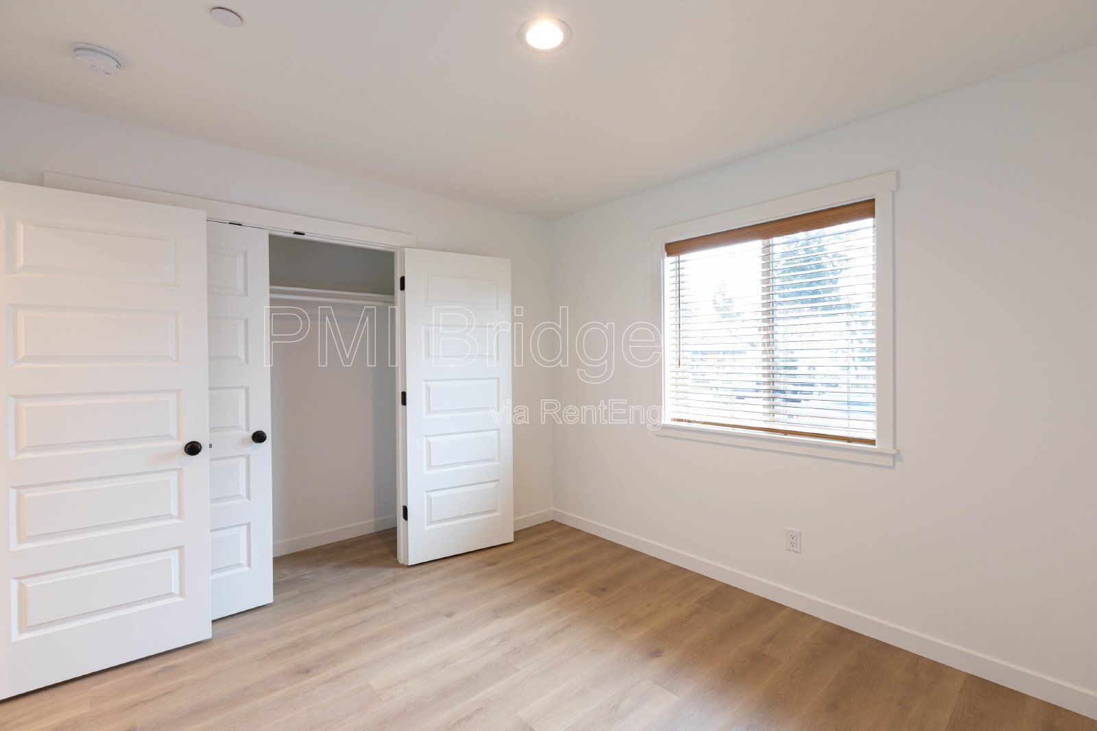 Gallery Image 17