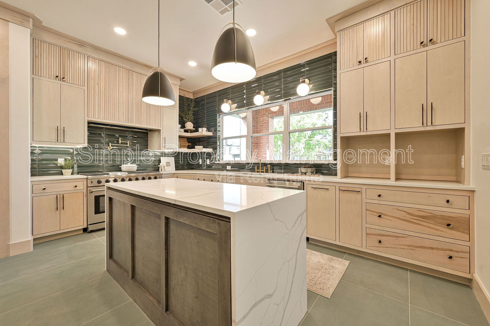 Gallery Image 17