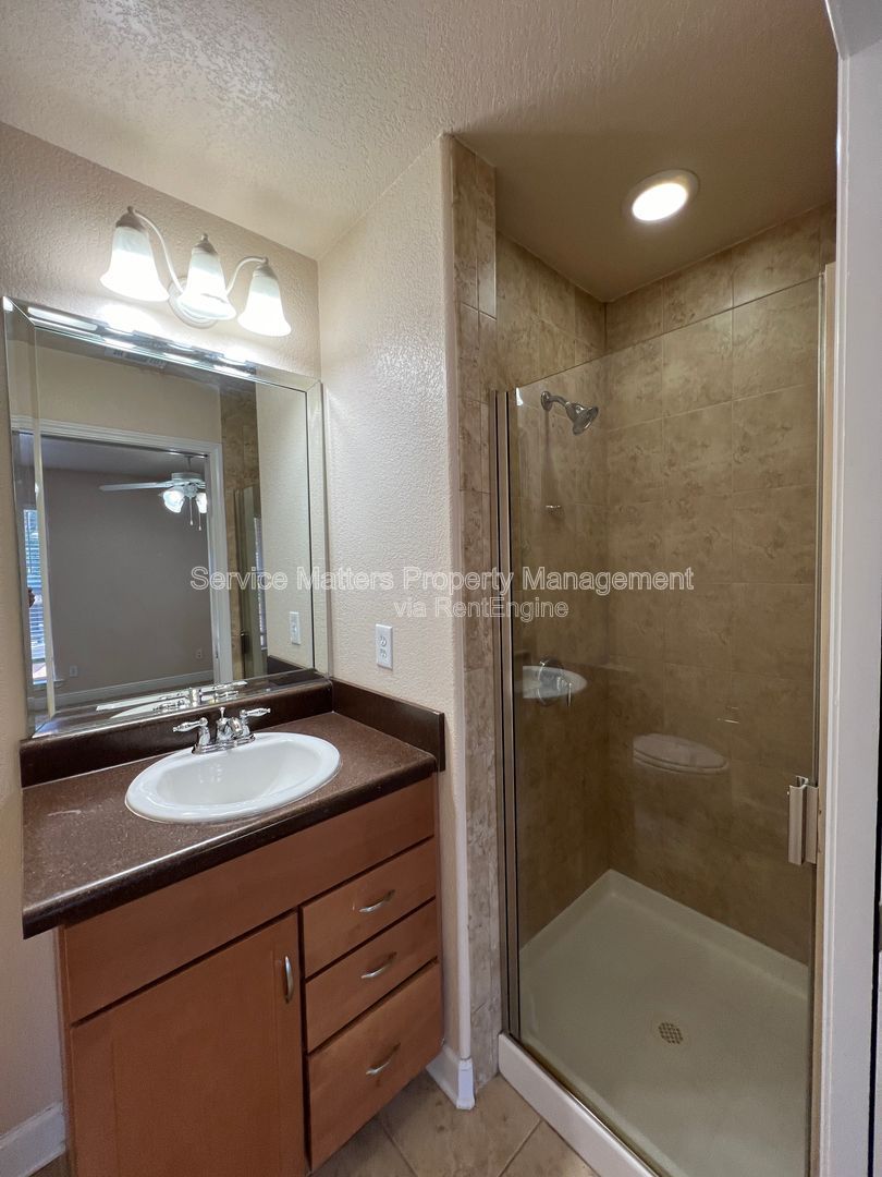 Gallery Image 34