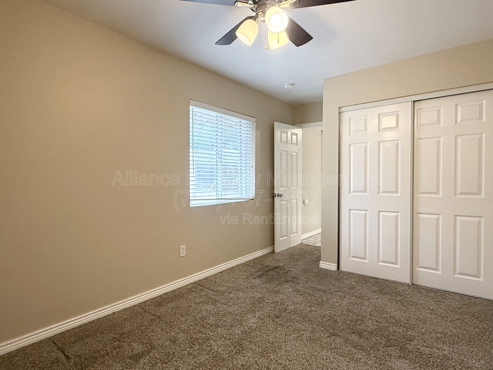 Gallery Image 17