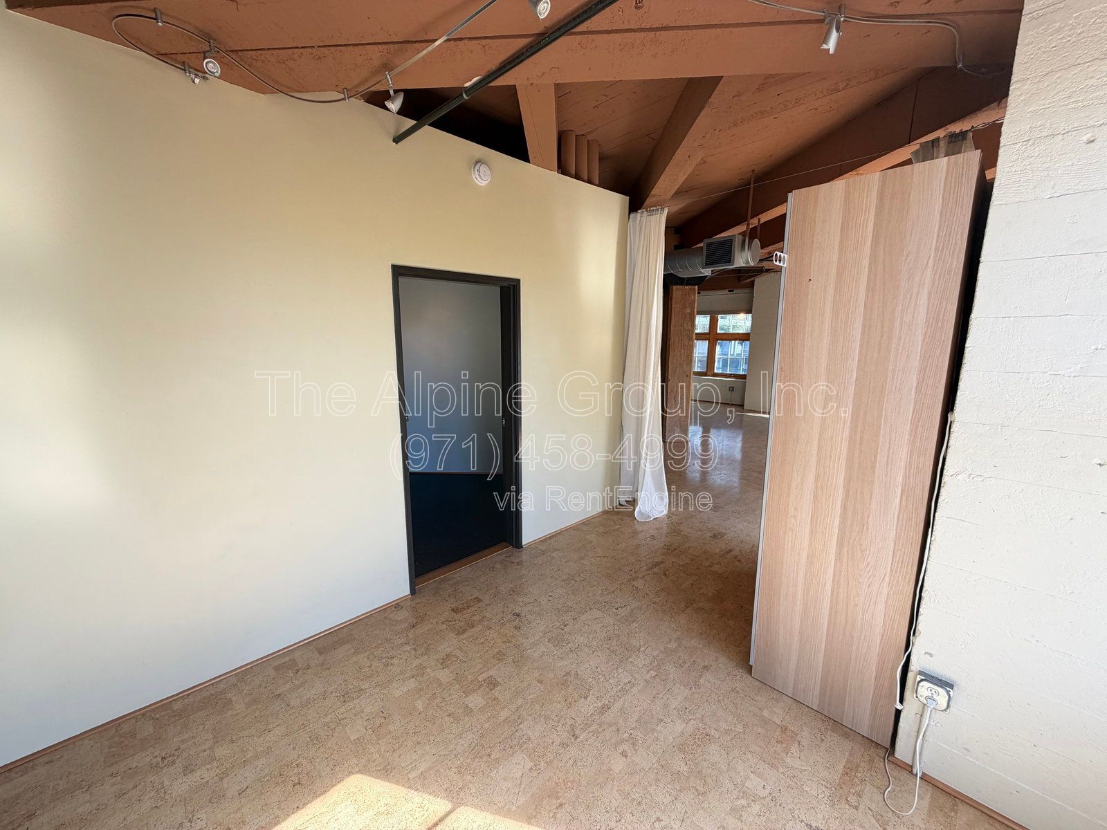 Gallery Image 15