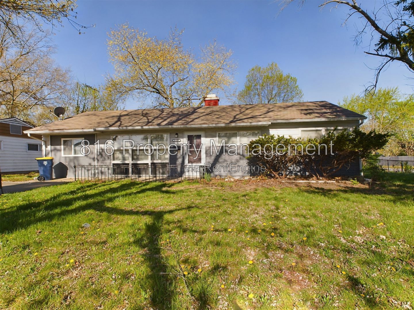 Gallery Image 0