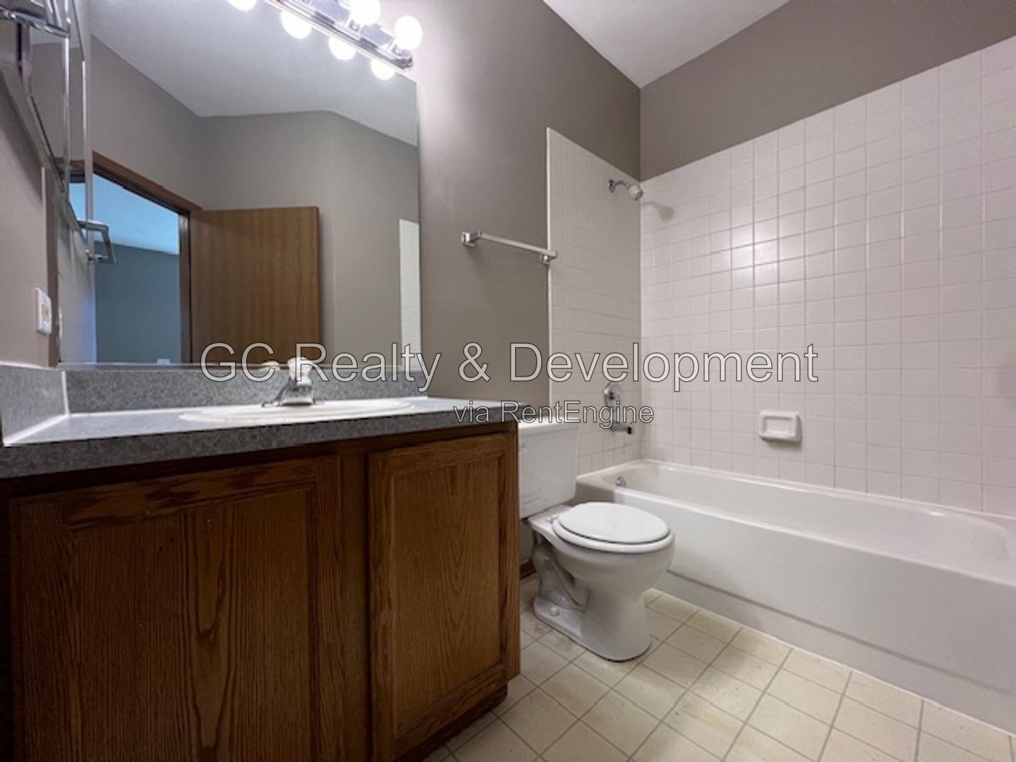 Gallery Image 16