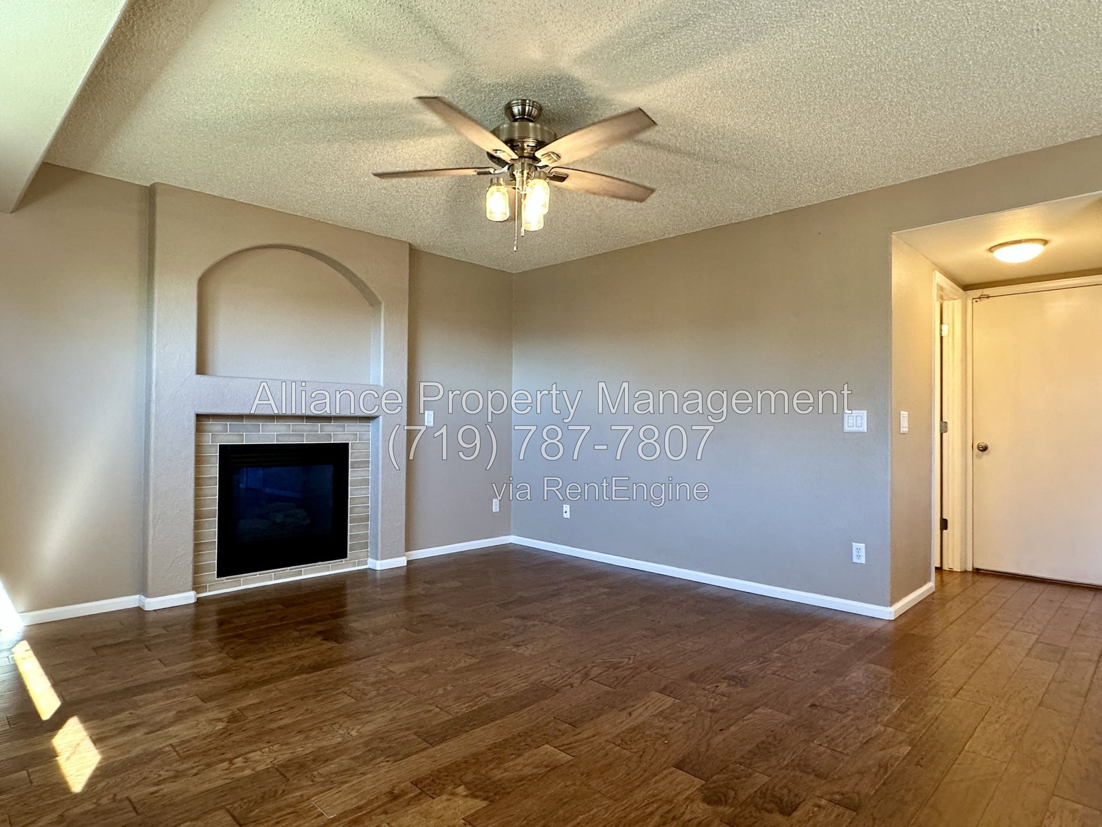 Gallery Image 16