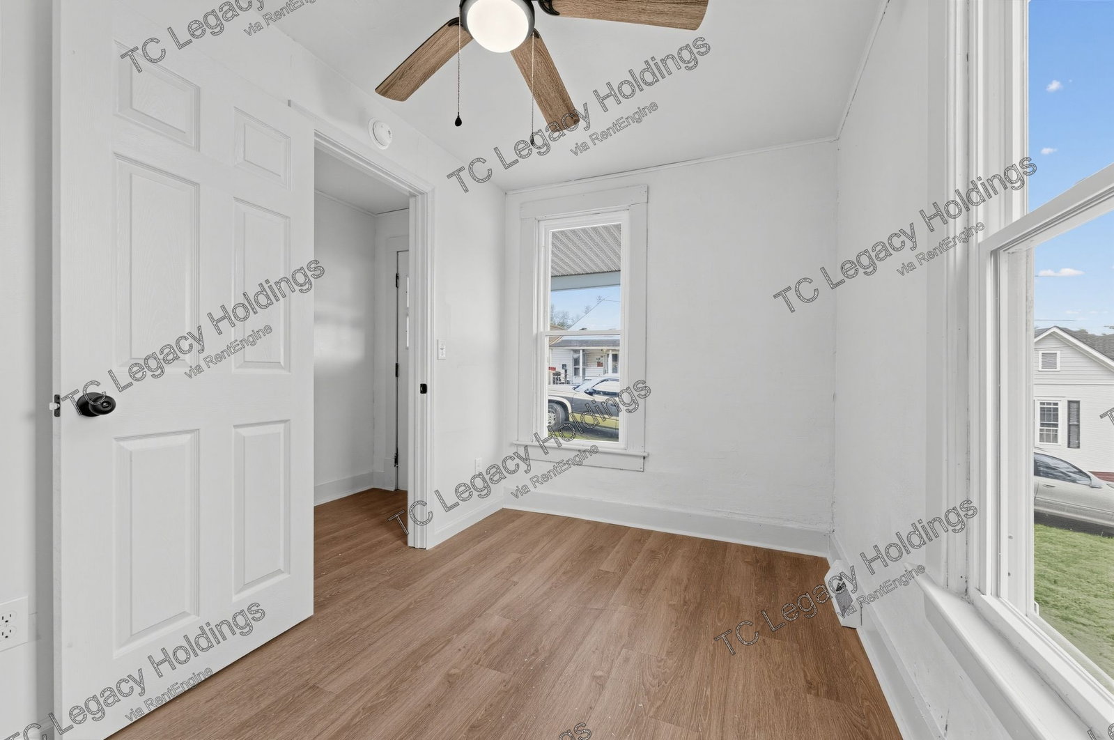 Gallery Image 13