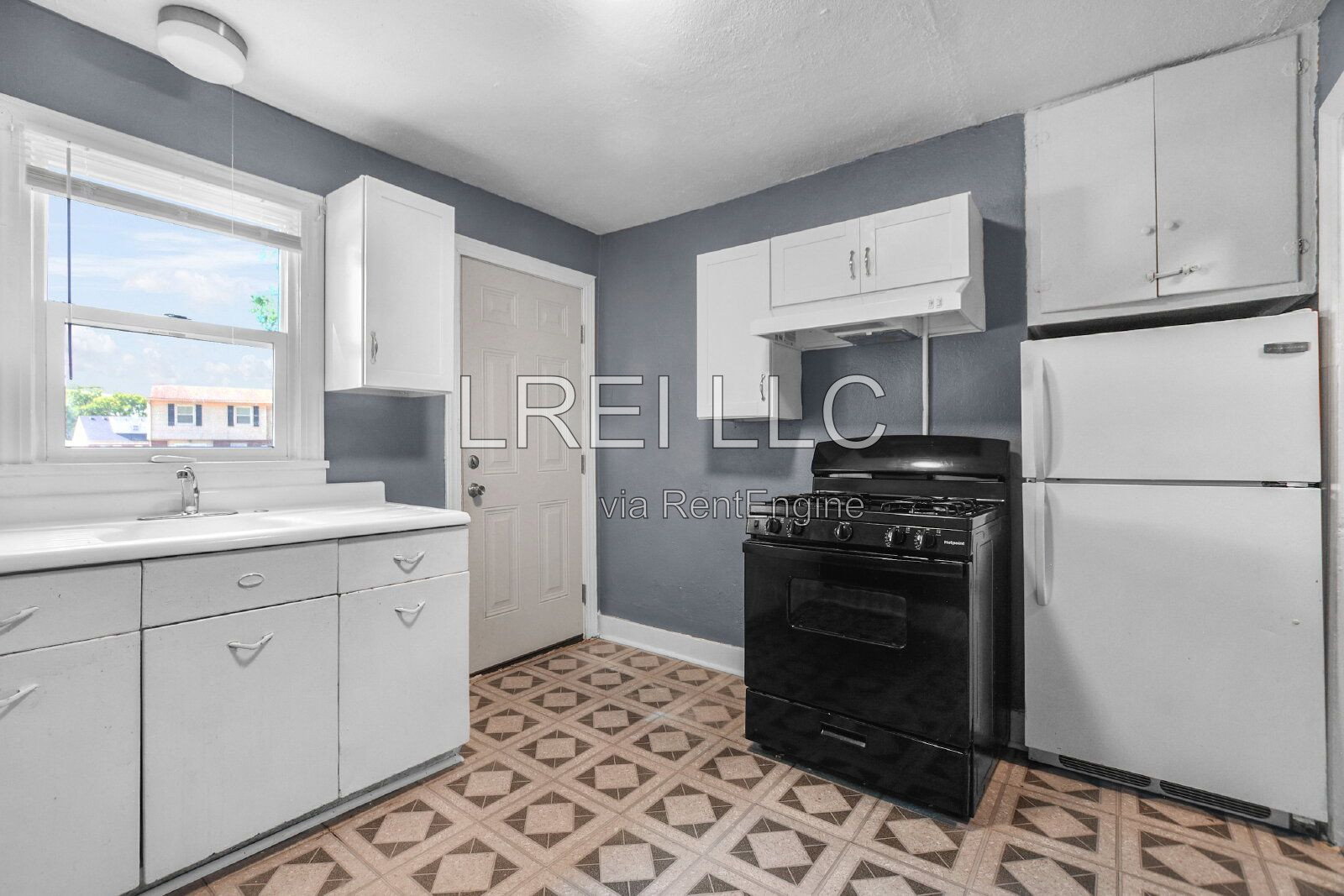 Gallery Image 12