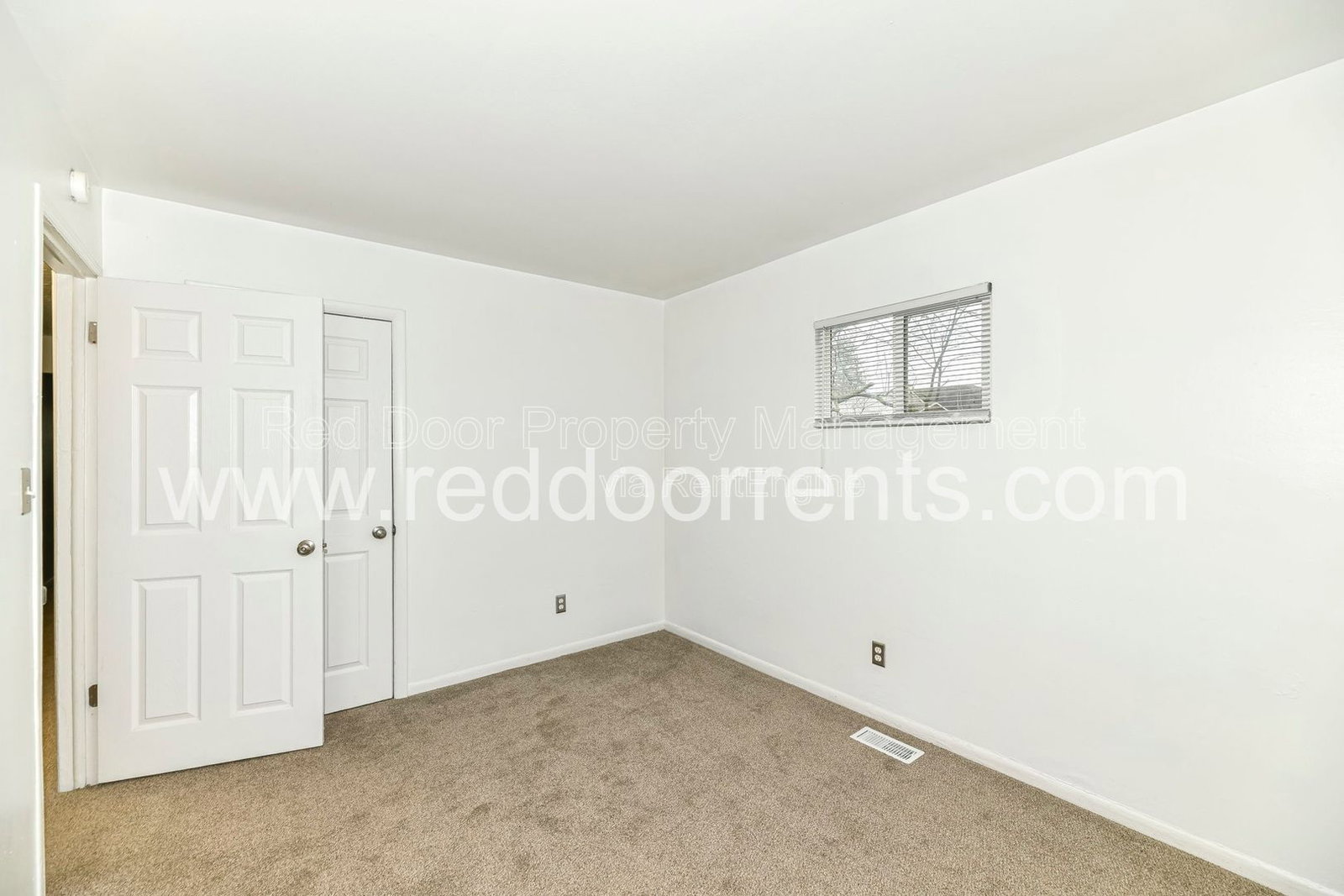 Gallery Image 19