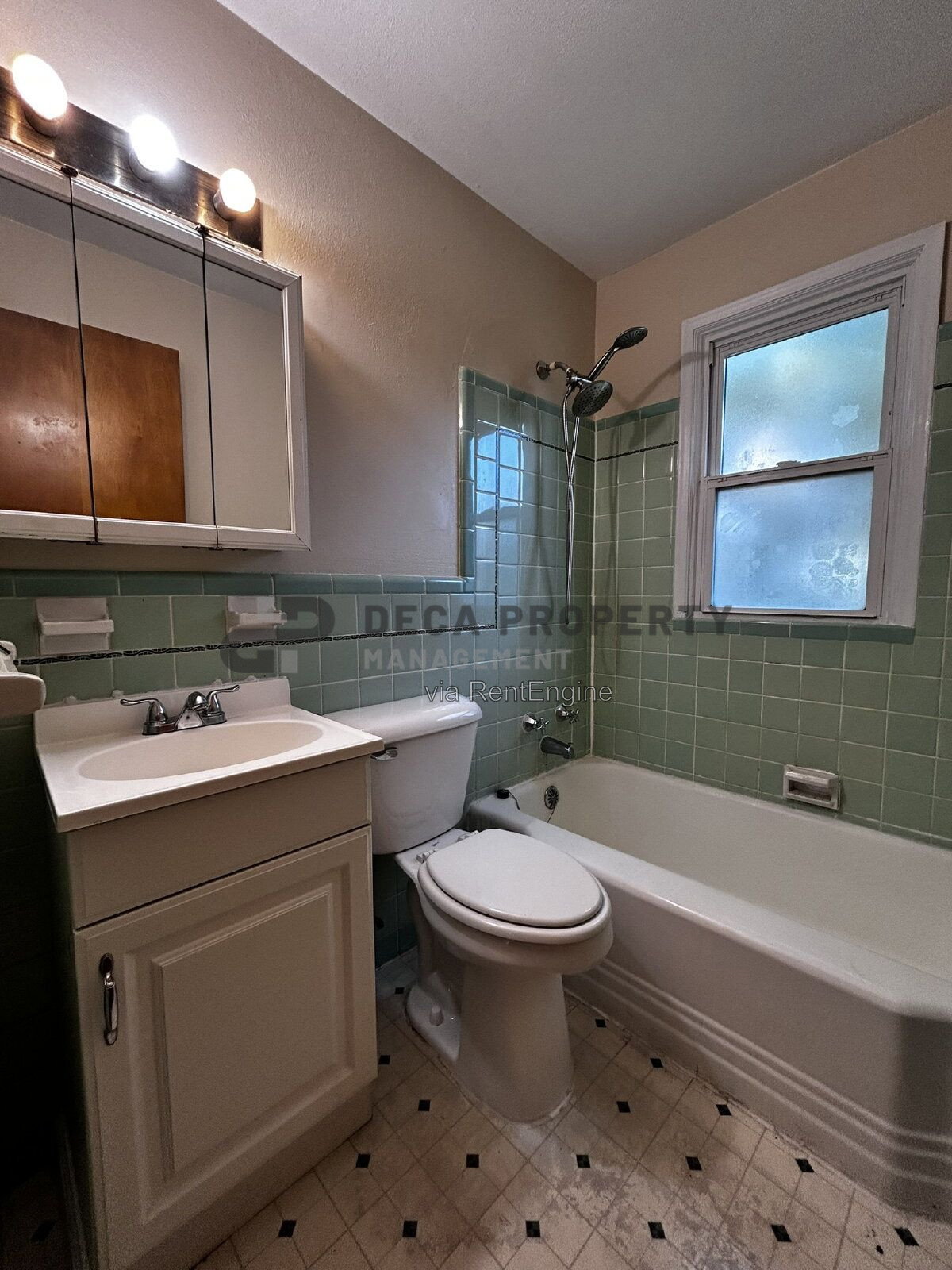 Gallery Image 13