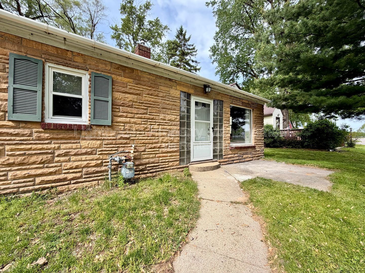 Gallery Image 15
