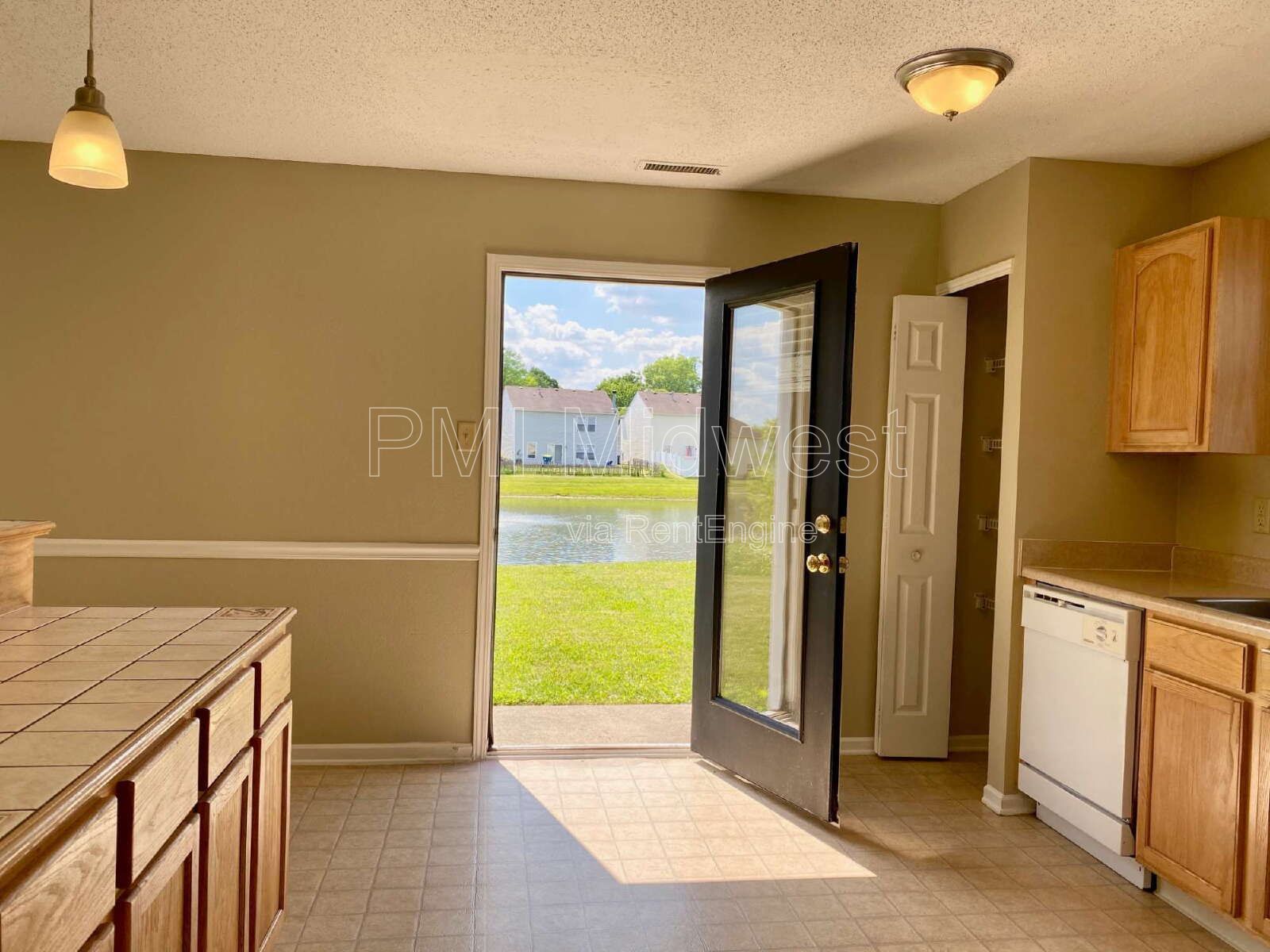 Gallery Image 17