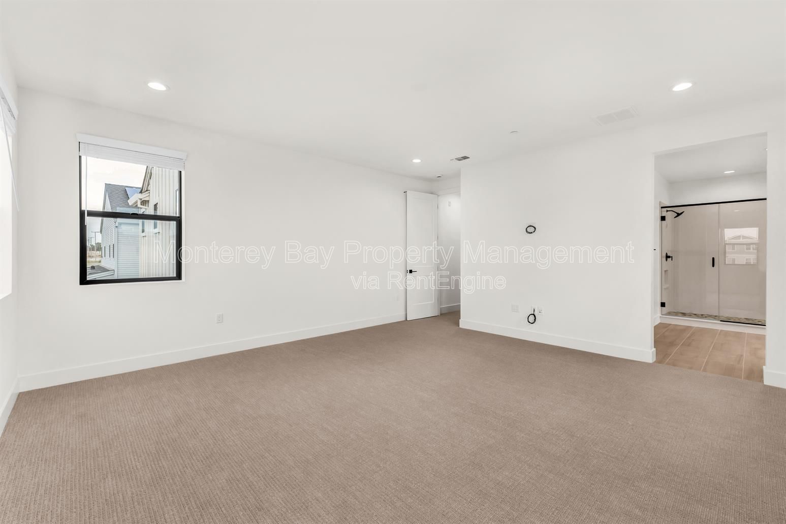 Gallery Image 25