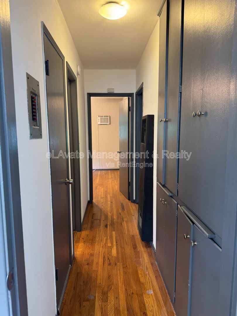 Gallery Image 21