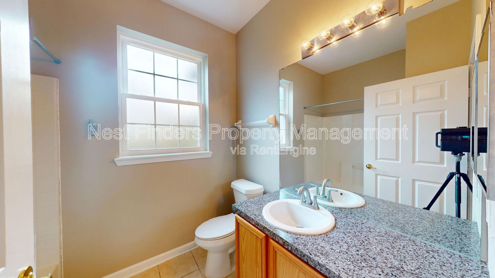 Gallery Image 17