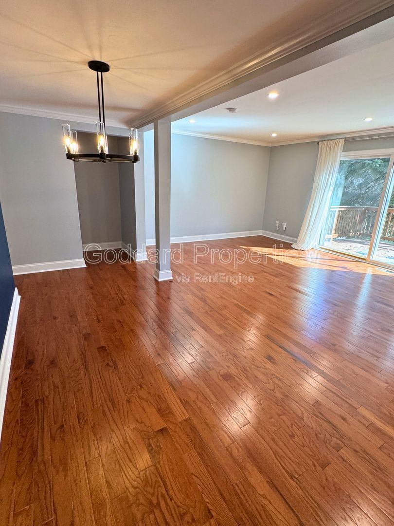 Gallery Image 8