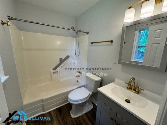 Gallery Image 14