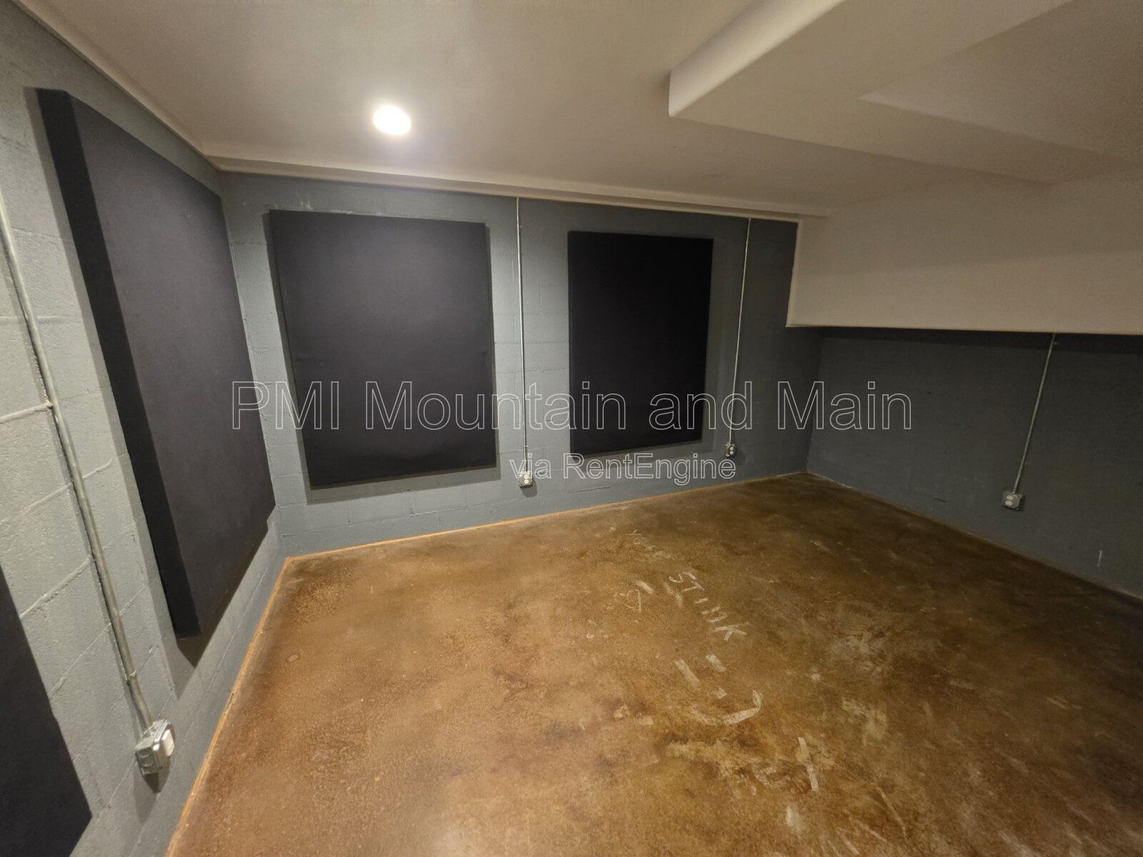 Gallery Image 43