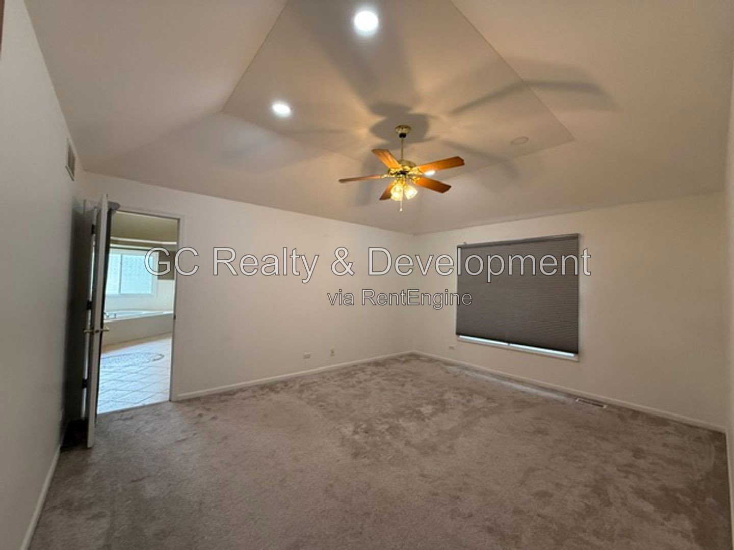 Gallery Image 25