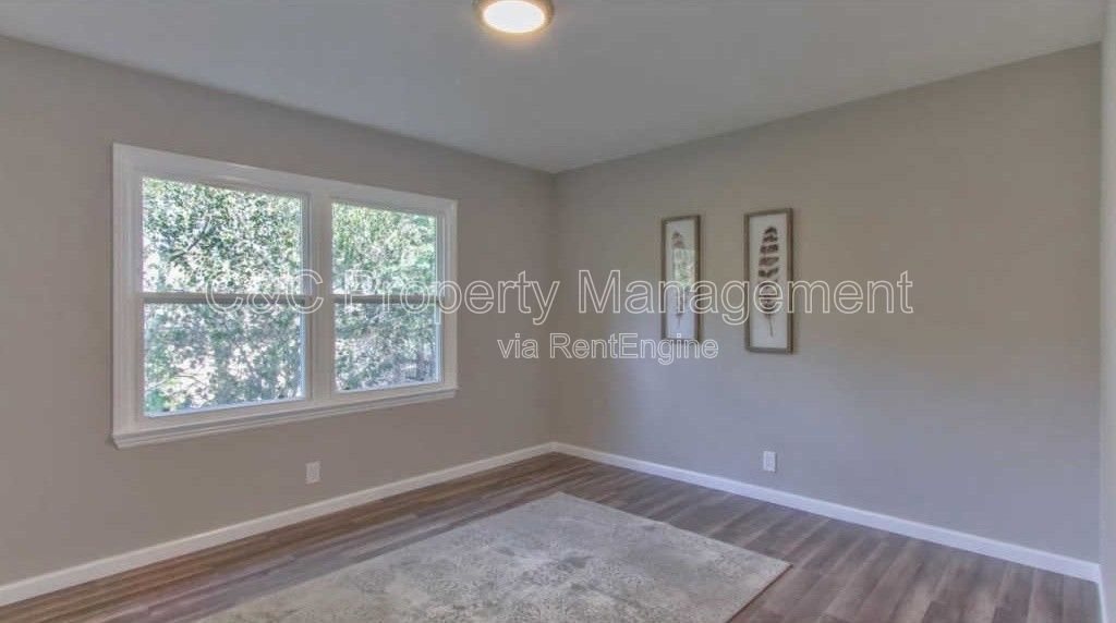 Gallery Image 15